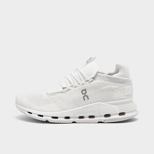On Running Cloudnova White. Size 5.5